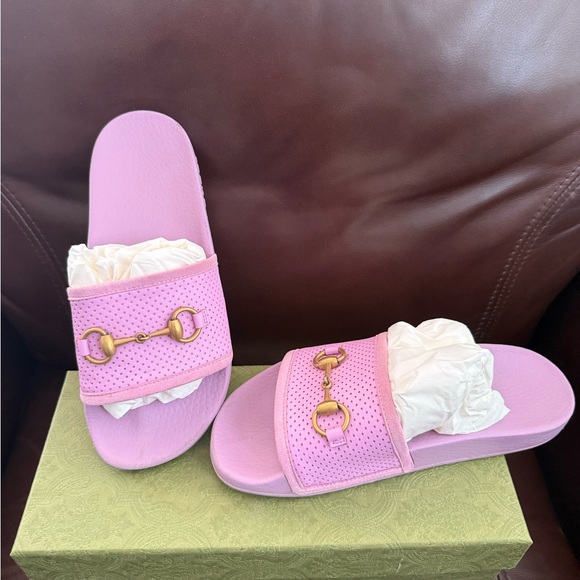 Authentic Gucci slides size 38 - Picture 8 of 10